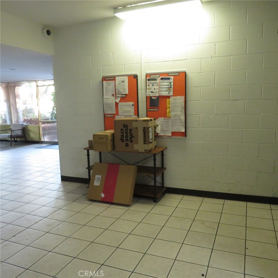 545 Chestnut Avenue 304 Property Photo 11