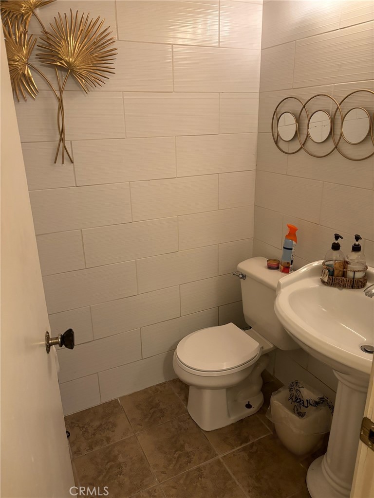 16710 Orange Avenue A1 Property Photo 8