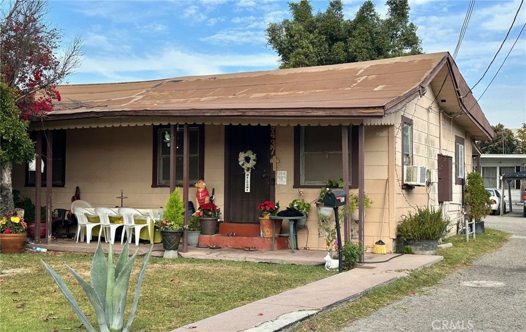 9437 Harvard Street Property Photo 1
