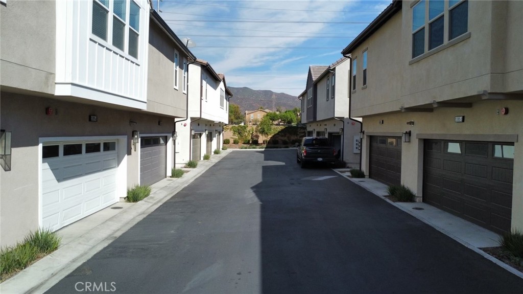 15974 Jamie Lane 2 Property Photo 14
