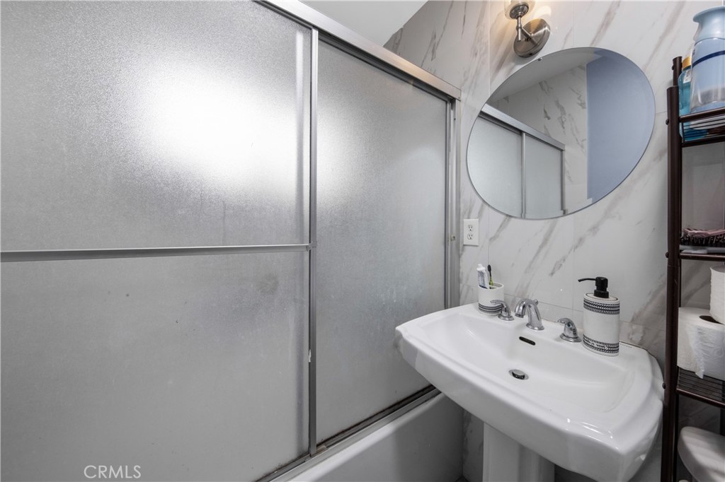 1200 Temple Avenue Property Photo 38