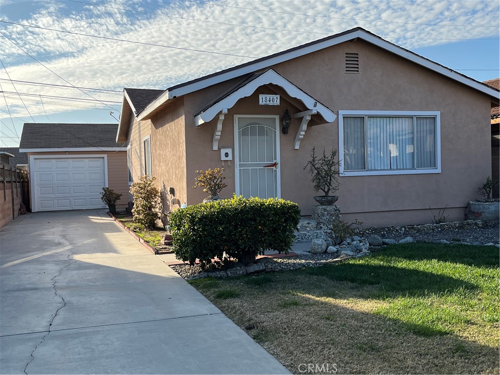 18407 Grayland Avenue Property Photo