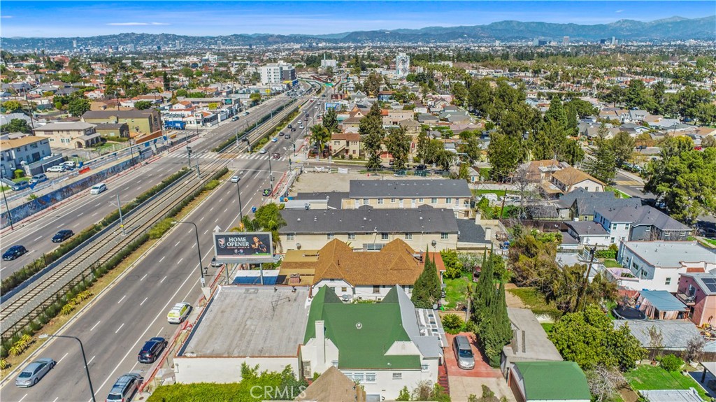 5026 Crenshaw Boulevard Property Photo 7