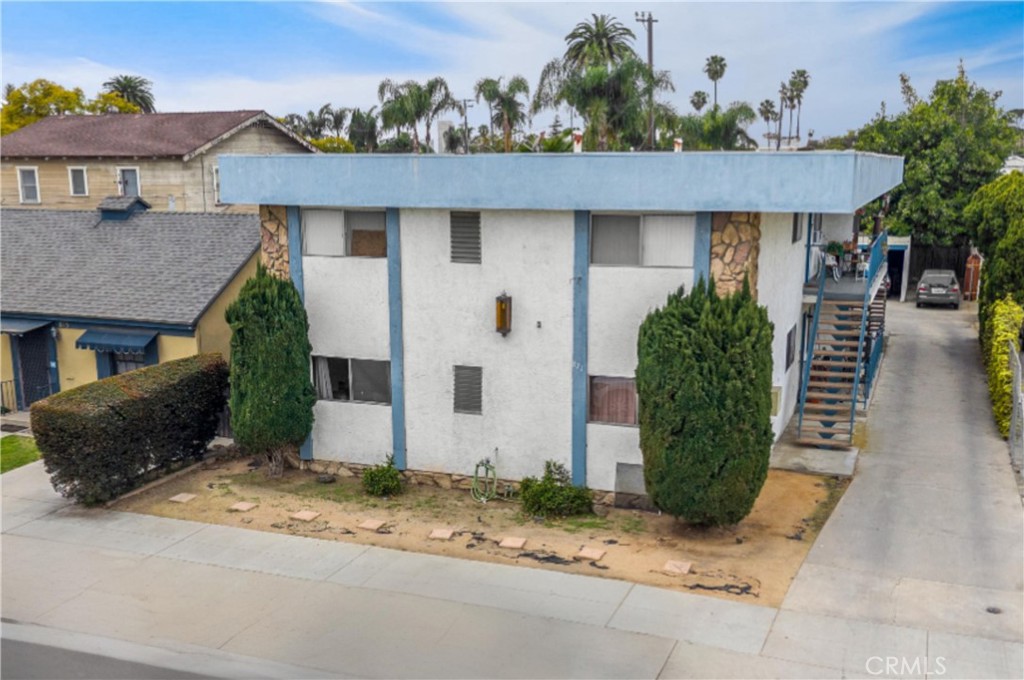 821 Obispo Avenue Property Photo