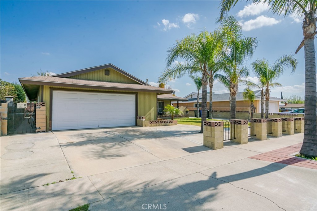 9555 Madrona Drive Property Photo 2