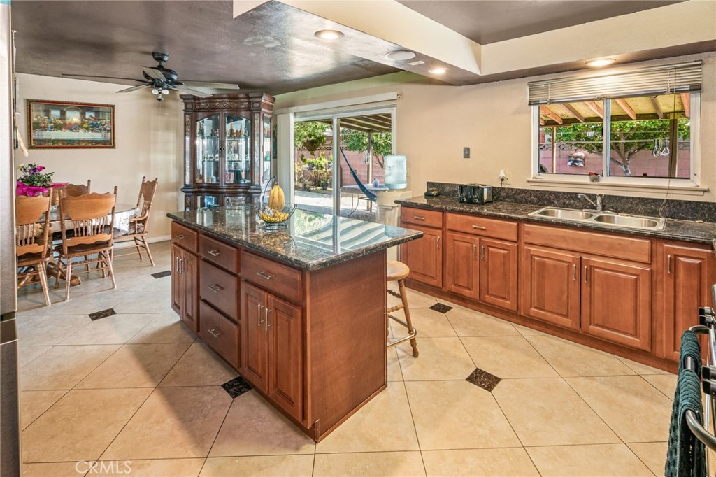 9555 Madrona Drive Property Photo 8