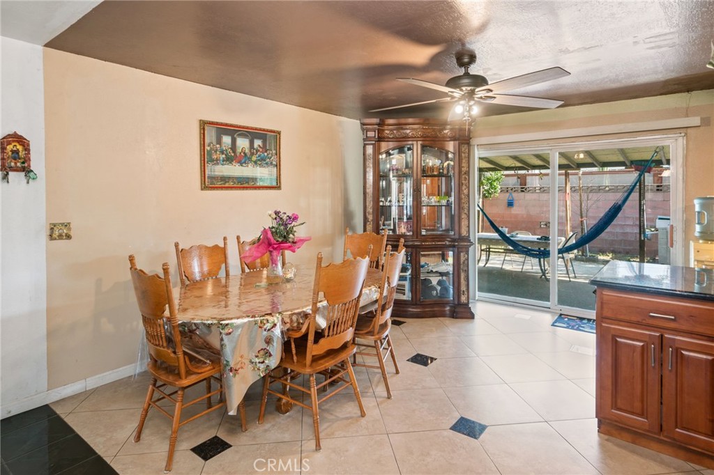 9555 Madrona Drive Property Photo 12