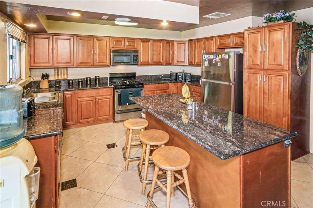 9555 Madrona Drive Property Photo 17