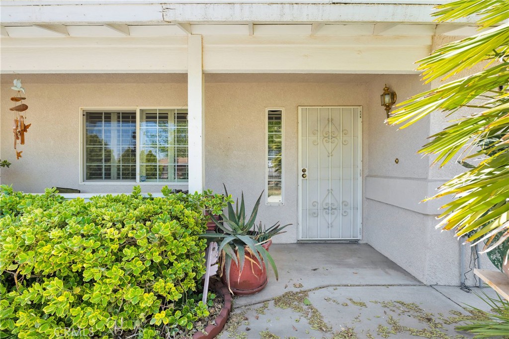 16685 Cactus Street Property Photo 3
