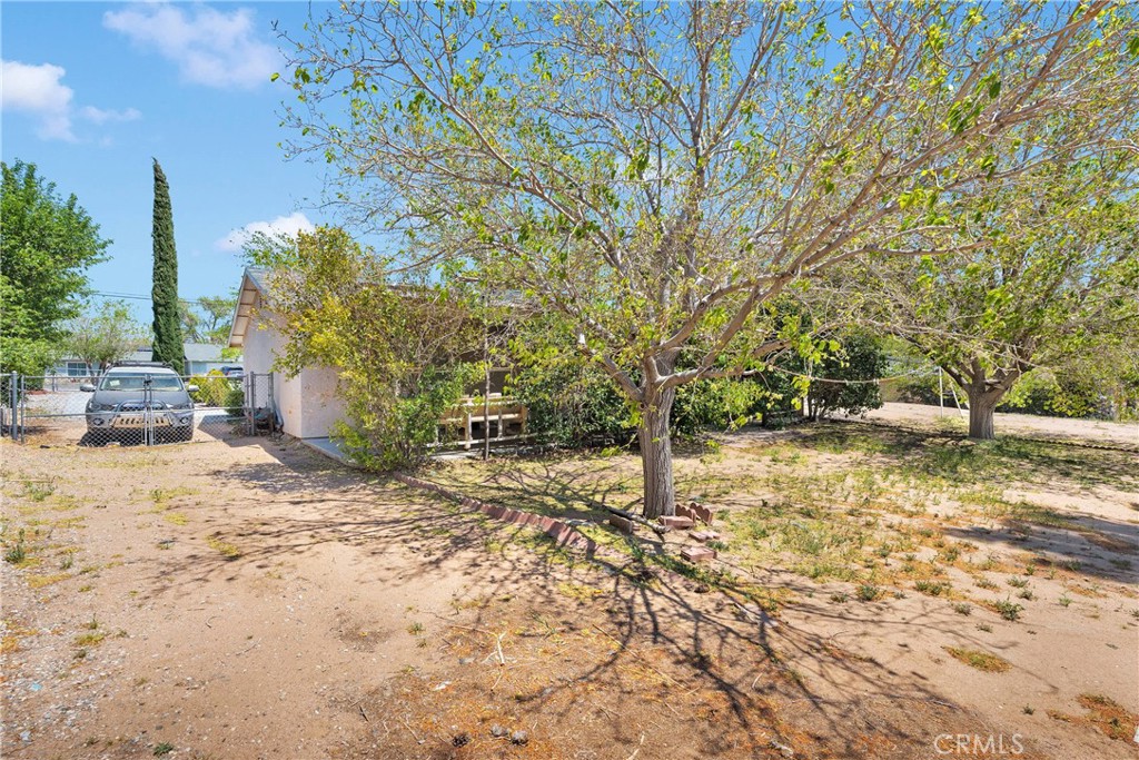 16685 Cactus Street Property Photo 29