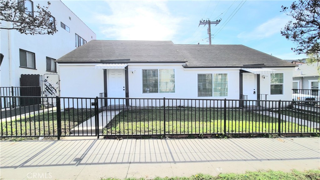 618 W 6th Street Property Photo 2