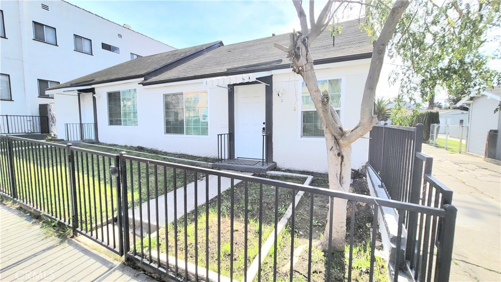 618 W 6th Street Property Photo 5