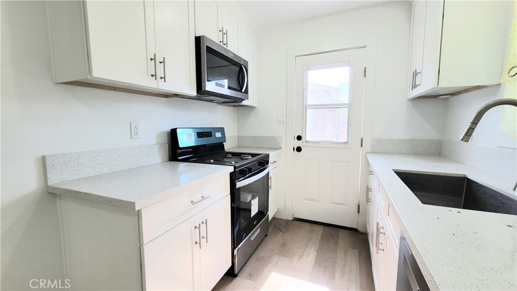 618 W 6th Street Property Photo 11