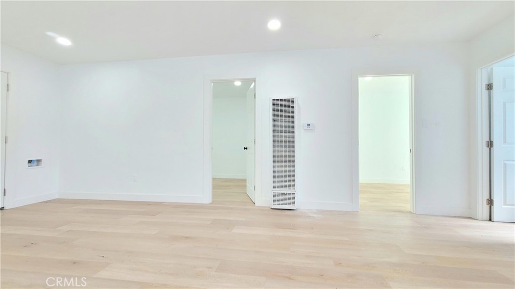 618 W 6th Street Property Photo 15