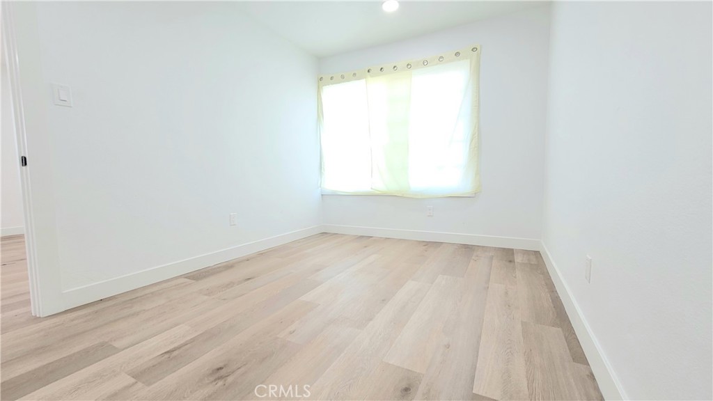 618 W 6th Street Property Photo 16