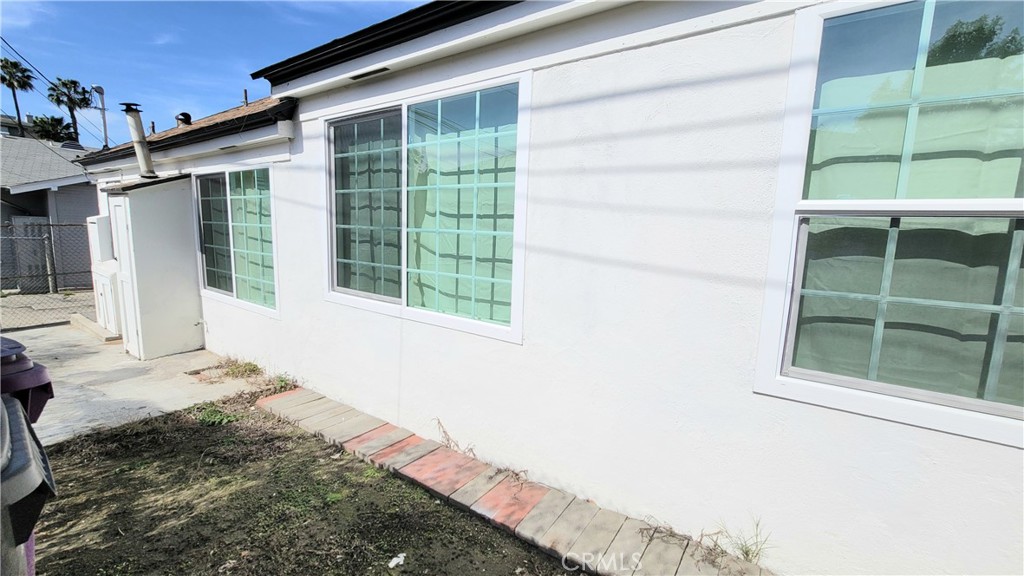 618 W 6th Street Property Photo 18