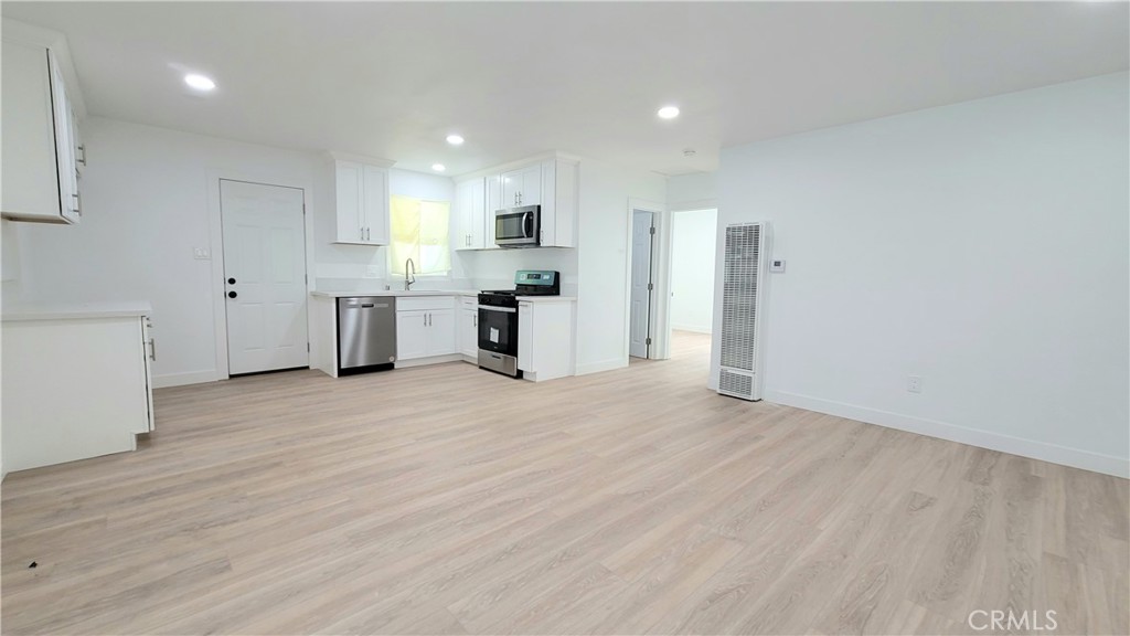 618 W 6th Street Property Photo 19