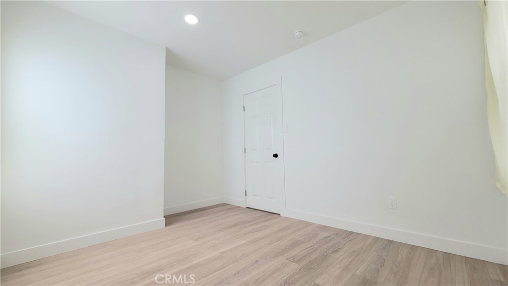 618 W 6th Street Property Photo 23