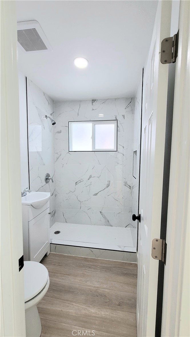 618 W 6th Street Property Photo 24