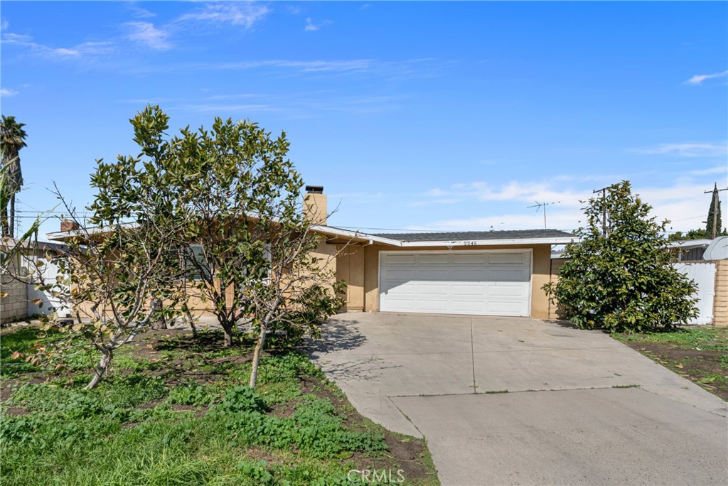 2245 W Judith Lane Property Photo