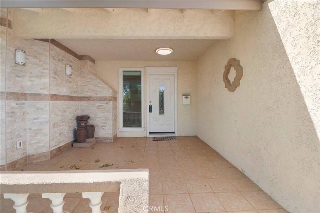 3333 N Los Coyotes Diagonal Property Photo 6