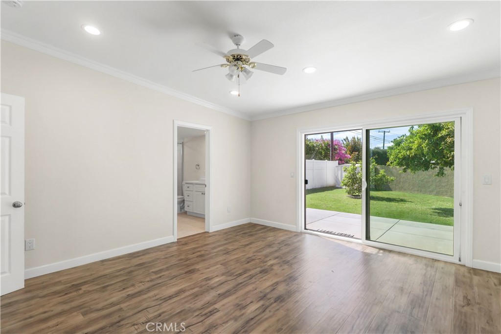 3333 N Los Coyotes Diagonal Property Photo 10