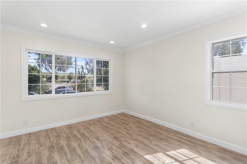 3333 N Los Coyotes Diagonal Property Photo 15