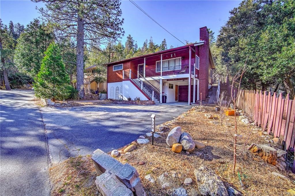 720 Rocky Loop Property Photo 1