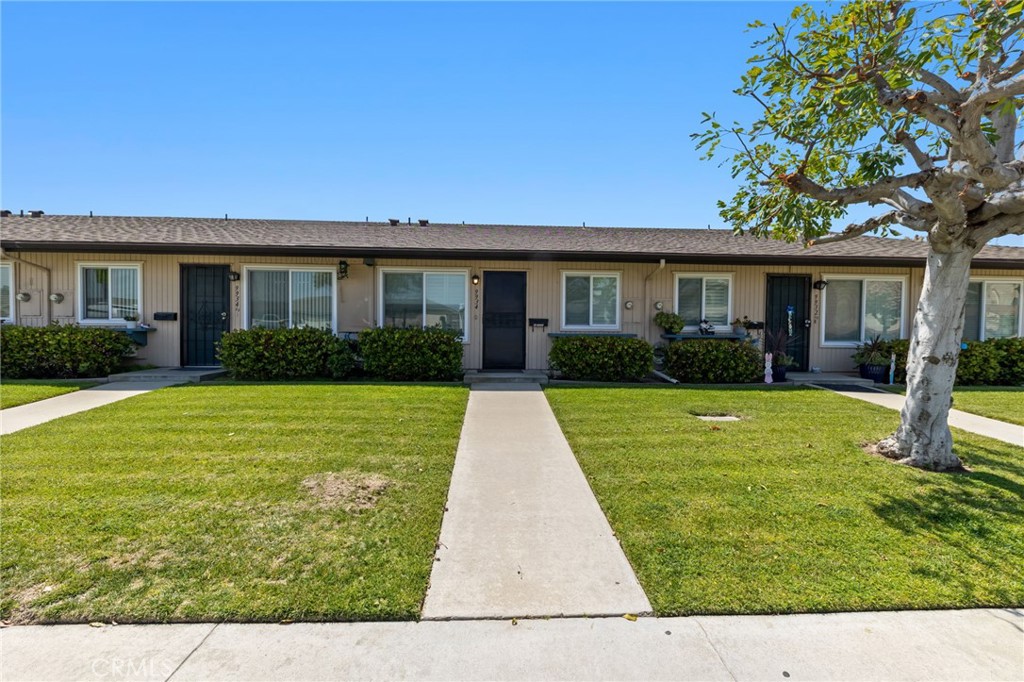 9934 Cedar Street Property Photo 1