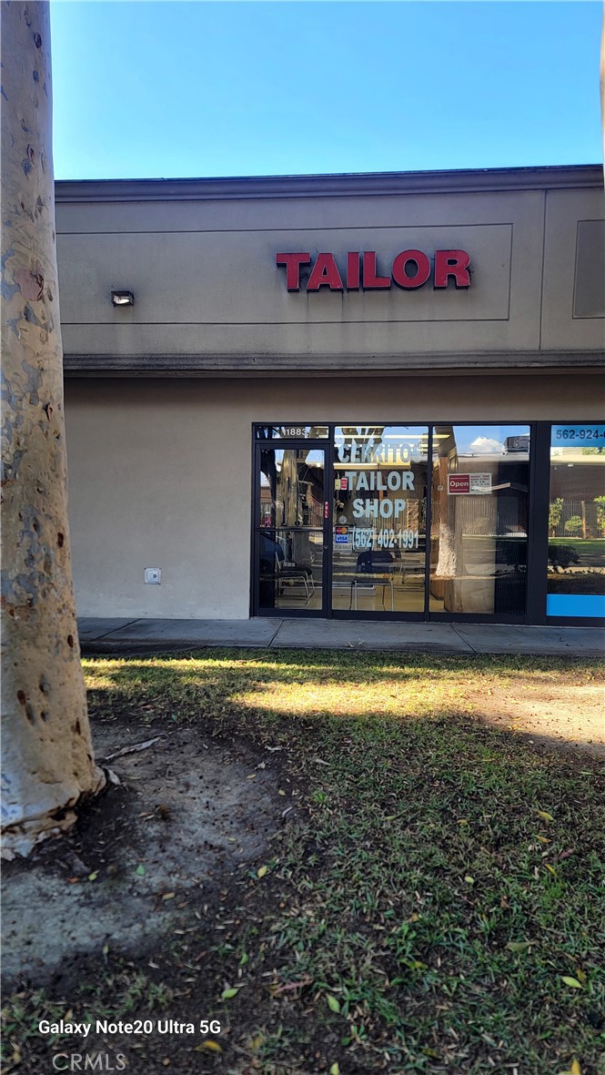 11883 E Del Amo Boulevard Property Photo