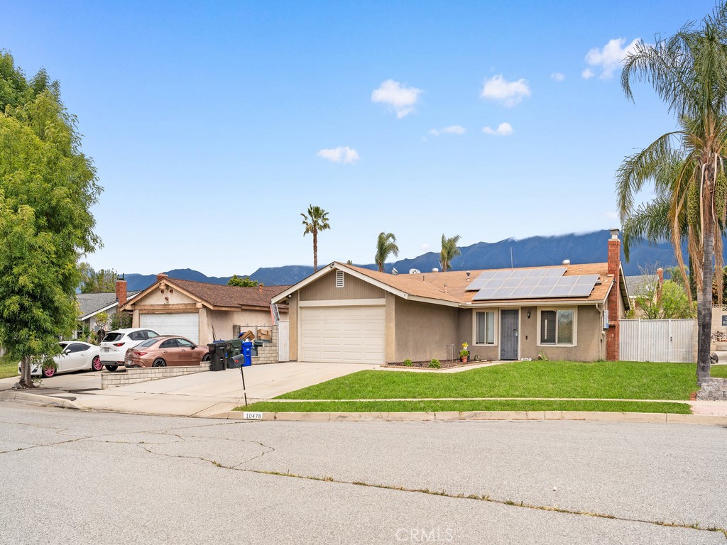 10478 Nutmeg Street Property Photo 3