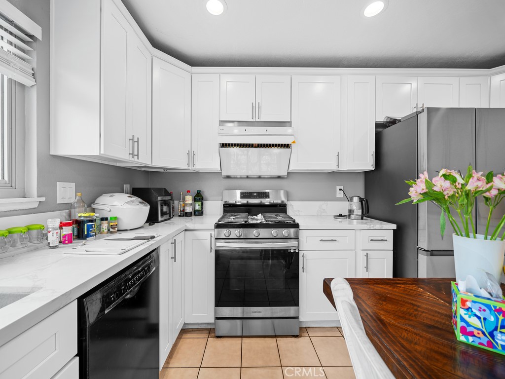 10478 Nutmeg Street Property Photo 15