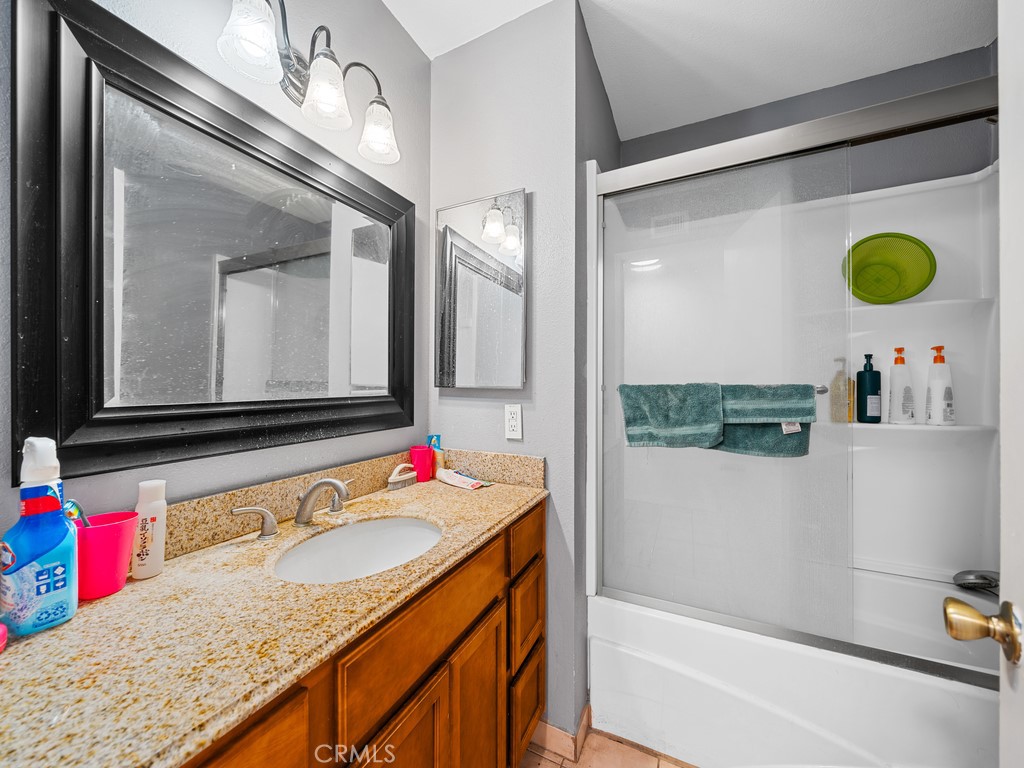 10478 Nutmeg Street Property Photo 25
