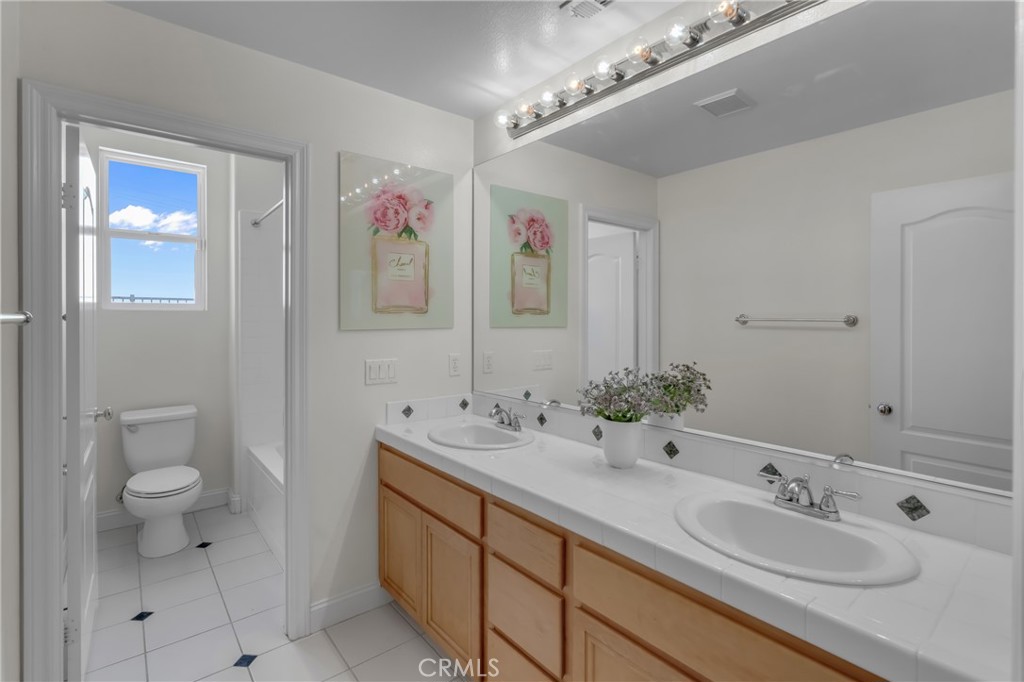 2340 Monte Verde Drive Property Photo 12