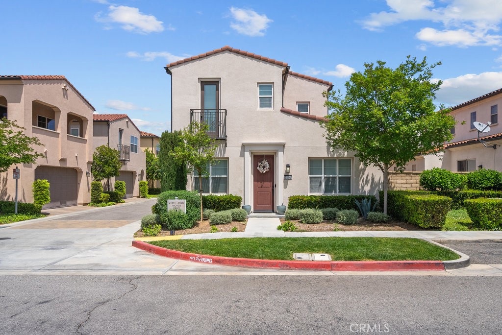 21851 Moveo Drive