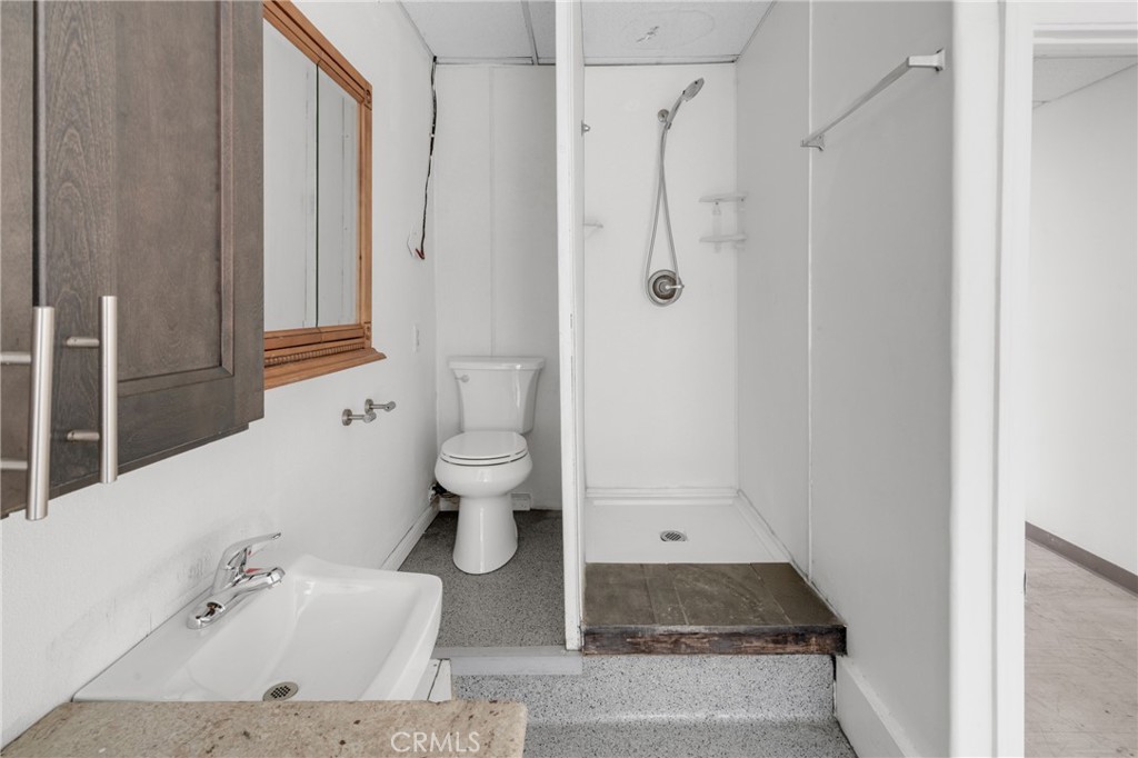 14354 Carmenita Rd Property Photo 16