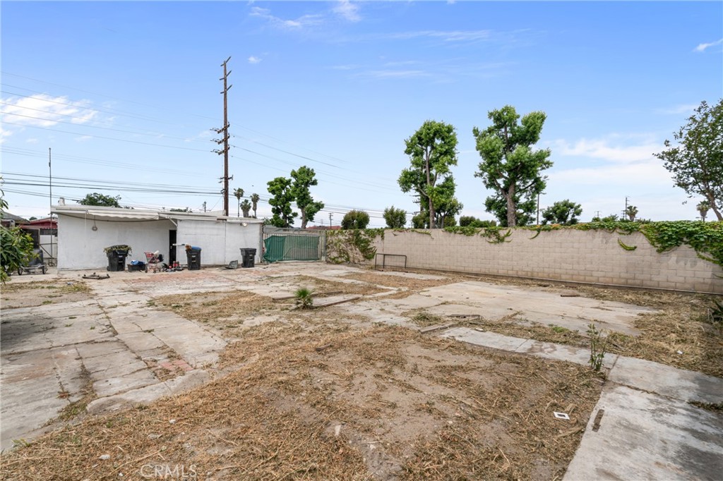 14354 Carmenita Rd Property Photo 27