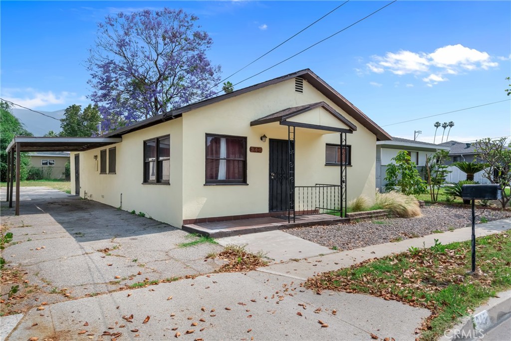 245 E Fig Avenue