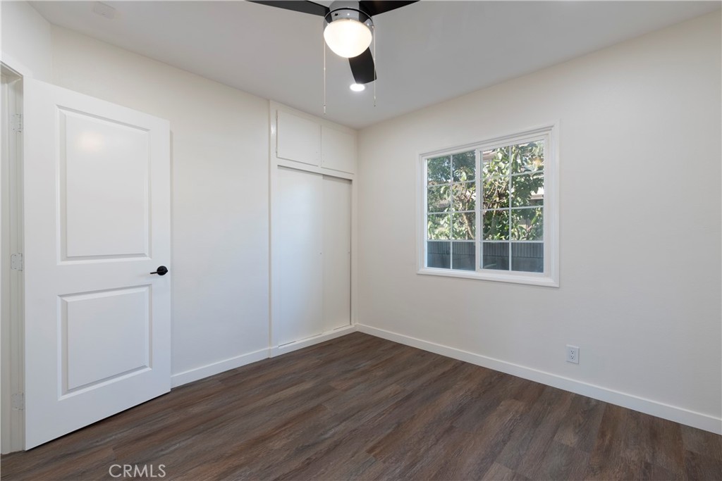 1887 Saint Louis Avenue Property Photo 24