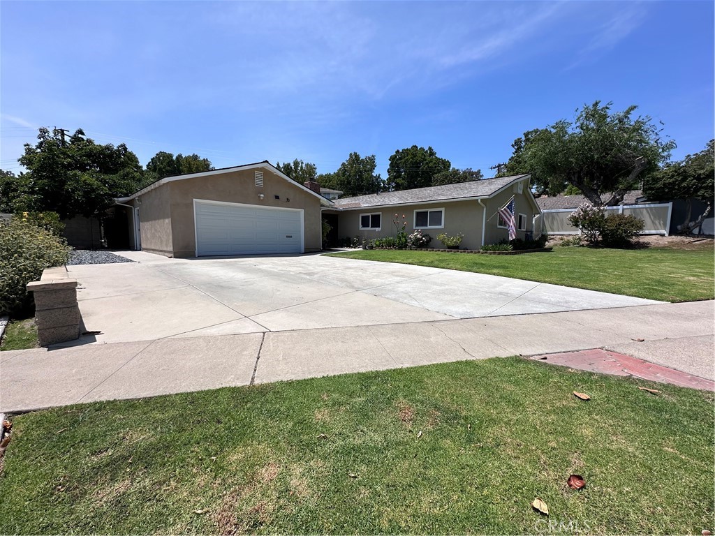 1227 Riedel Avenue Property Photo 1