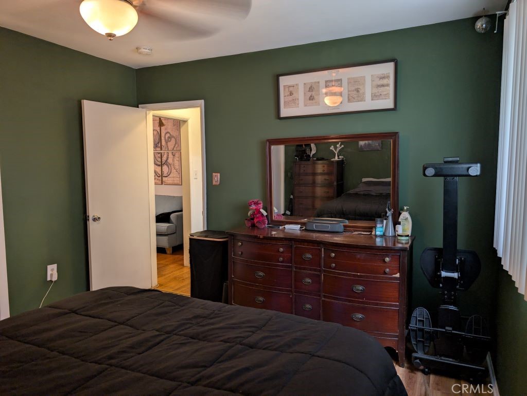438 Cedar Avenue 4 Property Photo 6