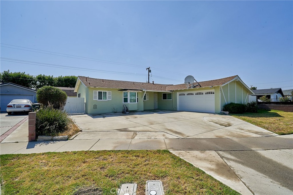 7961 La Corona Way Property Photo 7
