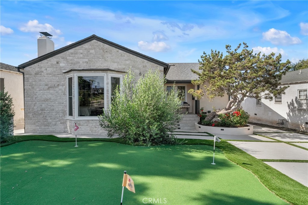 6129 W 83rd Place Property Photo 1