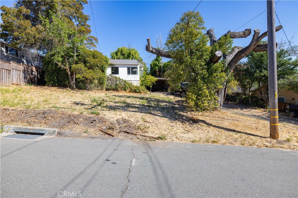 3142 Keith Avenue Property Photo 1