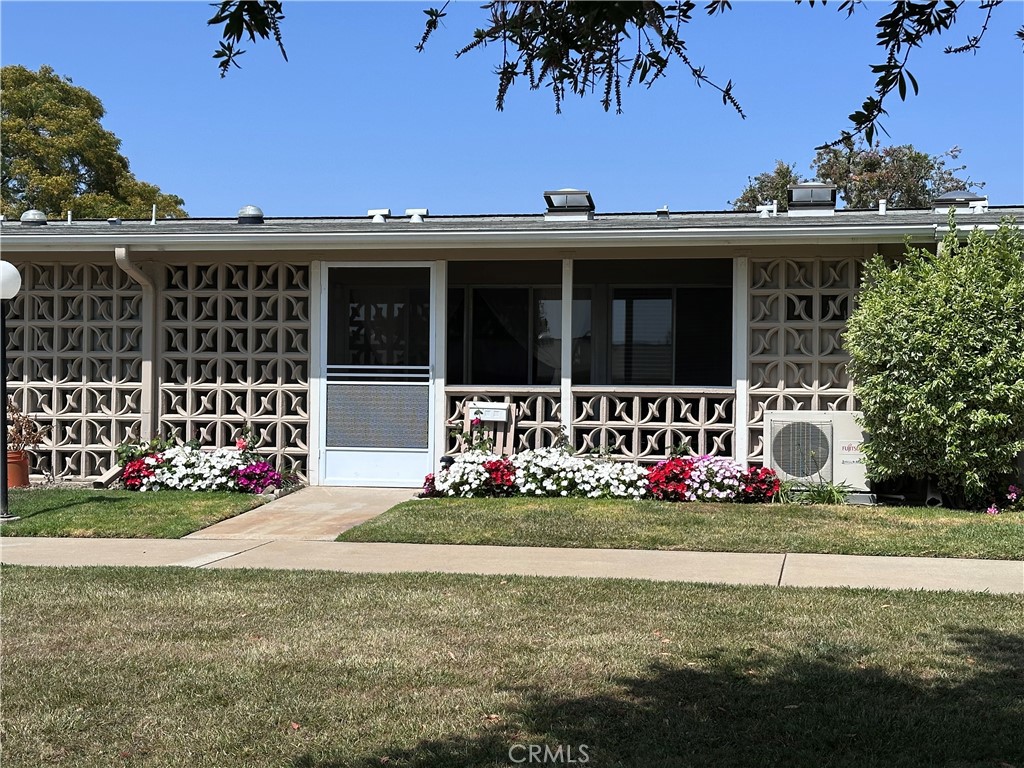 1271 Kenwood 163d Property Photo 1