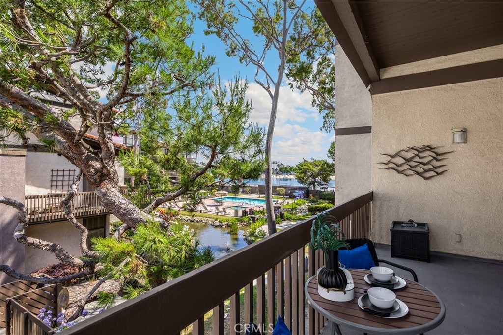 5202 Marina Pacifica Drive S Property Photo 27