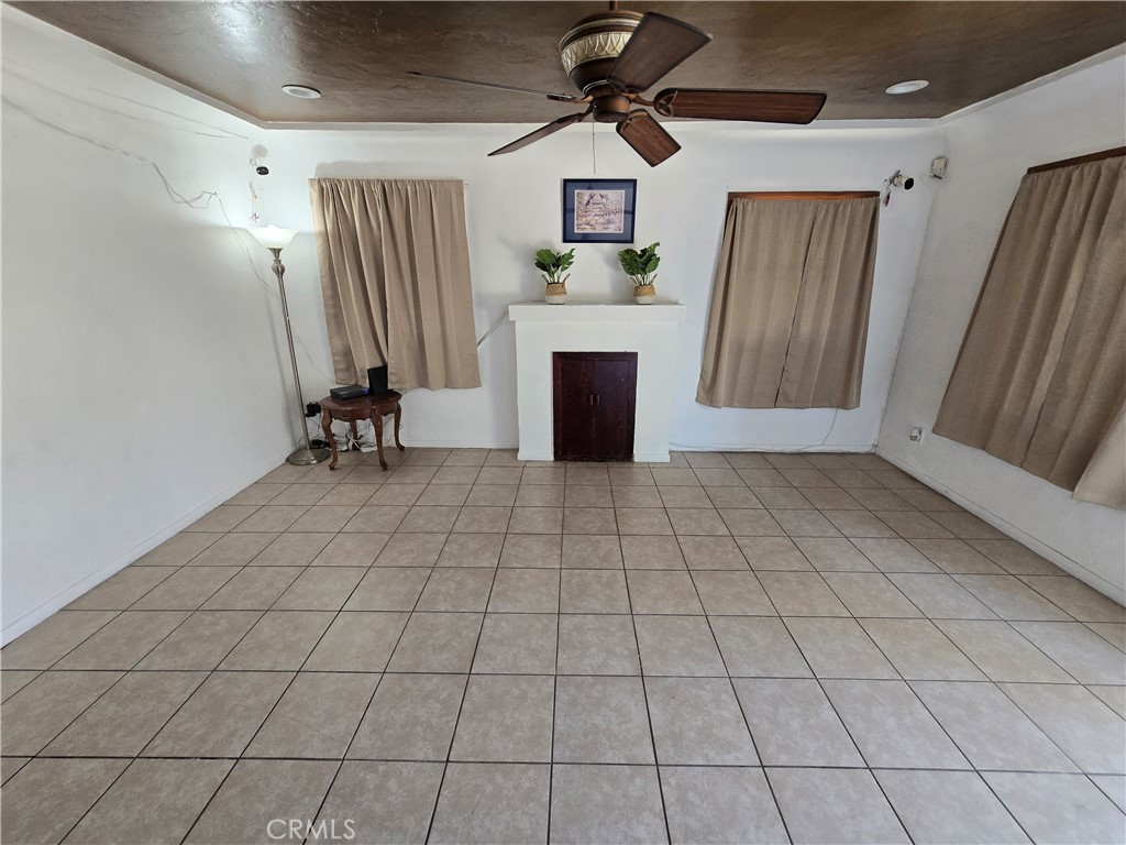 845 Preston Street Property Photo 3