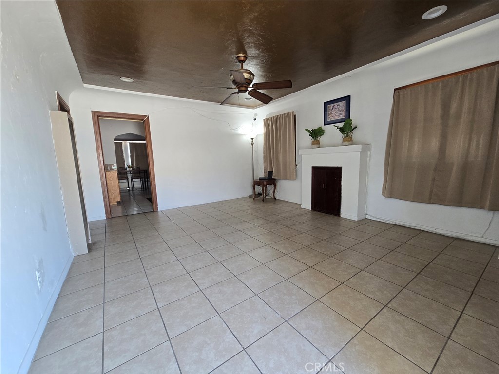 845 Preston Street Property Photo 4