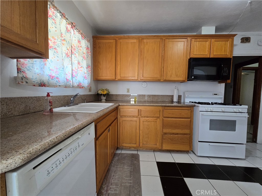 845 Preston Street Property Photo 19