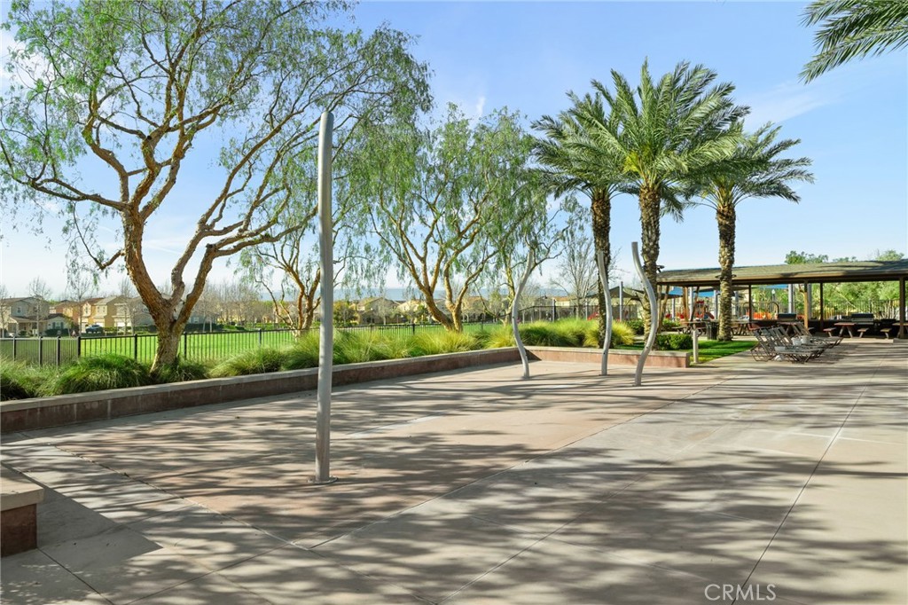 3134 E La Avenida Drive Property Photo 38